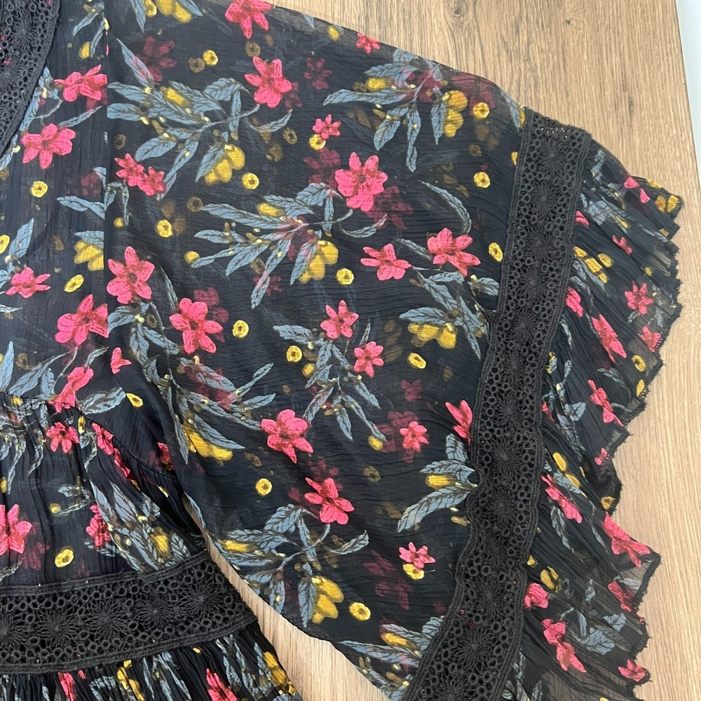 Free People S Black Sheer Floral Boho Blouse Open Back Crochet Trim Festival - Picture 4 of 10